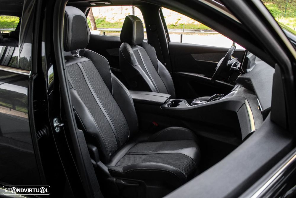 Peugeot 3008 1.6 Hybrid GT e-EAT8 - 27