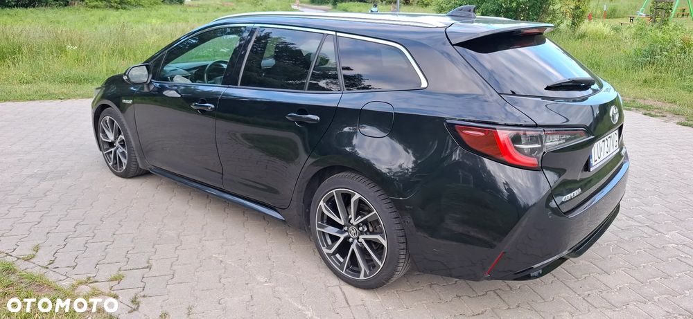 Toyota Corolla 2.0 Hybrid Executive - 10