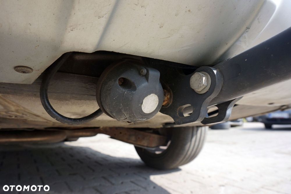 HAK HOLOWNICZY OCTAVIA II 1Z5 LIFT KOMBI  SKODA 2008-2013 - 2