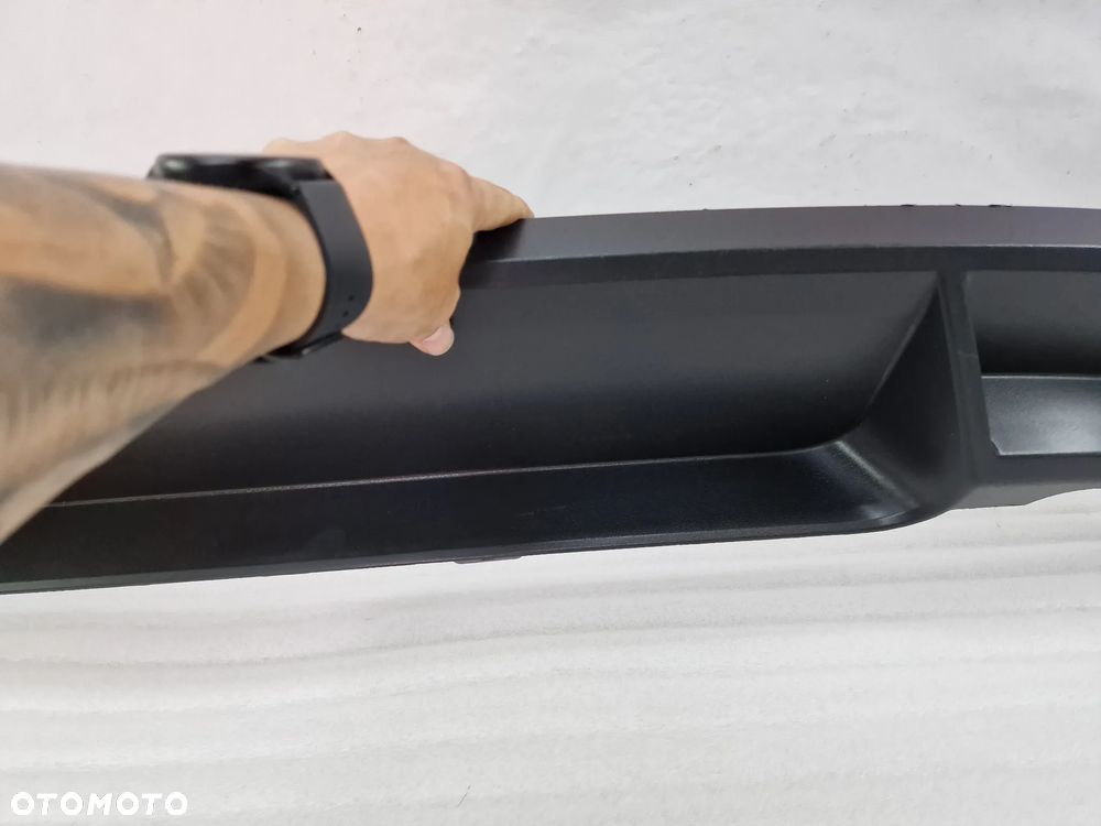 SKODA SUPERB III 3V0 / 3V5 SEDAN 15- DYFUZOR / DOKŁADKA ZDERZAKA TYLNEGO TYLNIEGO TYŁ , NR 3V5807521 , NR AUKCJI DT704 - 10