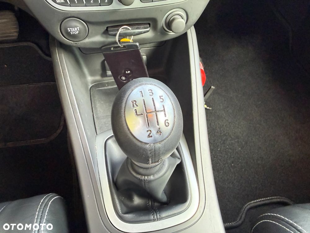 Renault Megane dCi 160 FAP Dynamique - 16