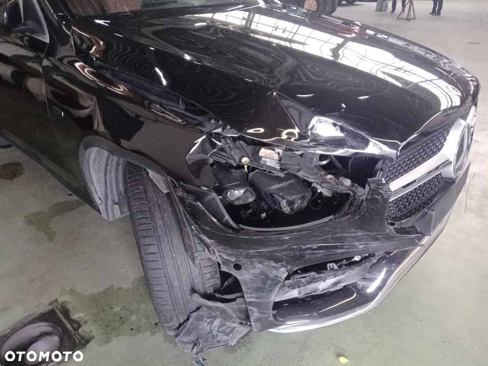 Mercedes-Benz GLC - 9