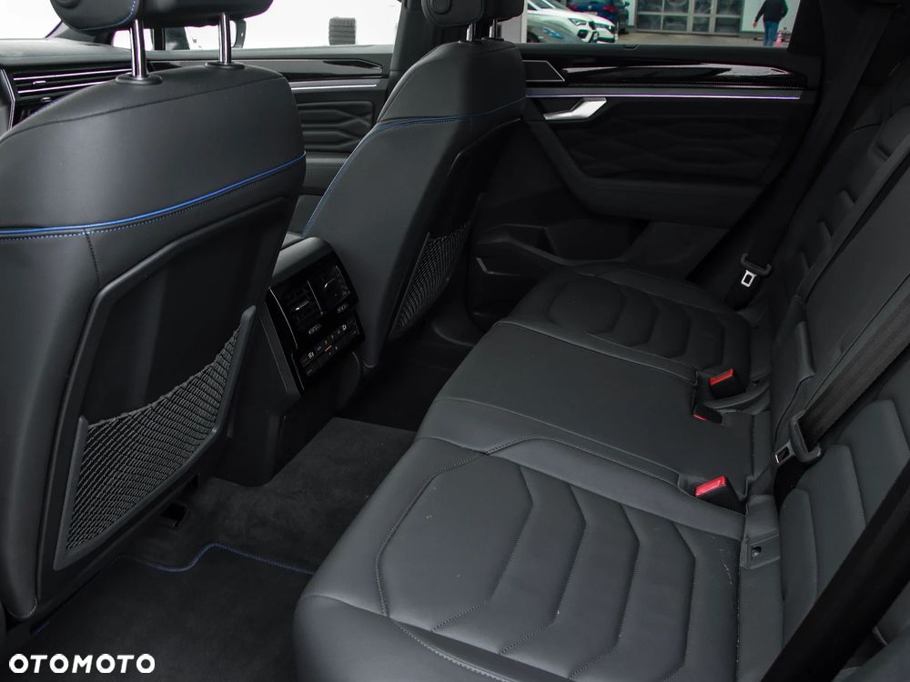 Volkswagen Touareg 3.0 V6 TFSI PHEV 340kW 4Motion R - 12