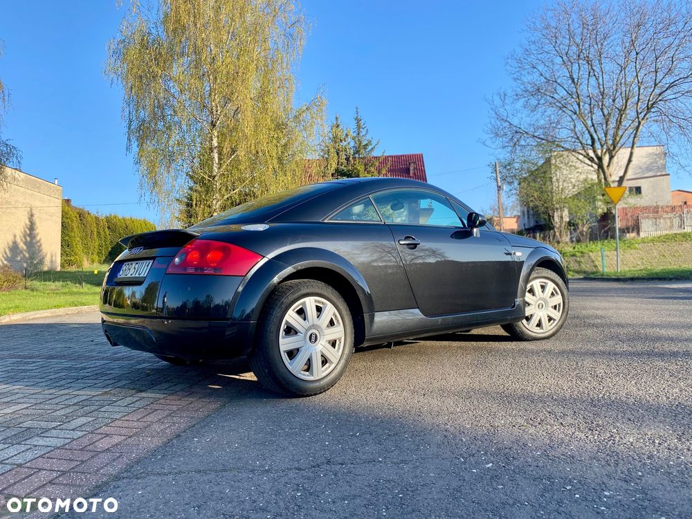 Audi TT Coupé - 4
