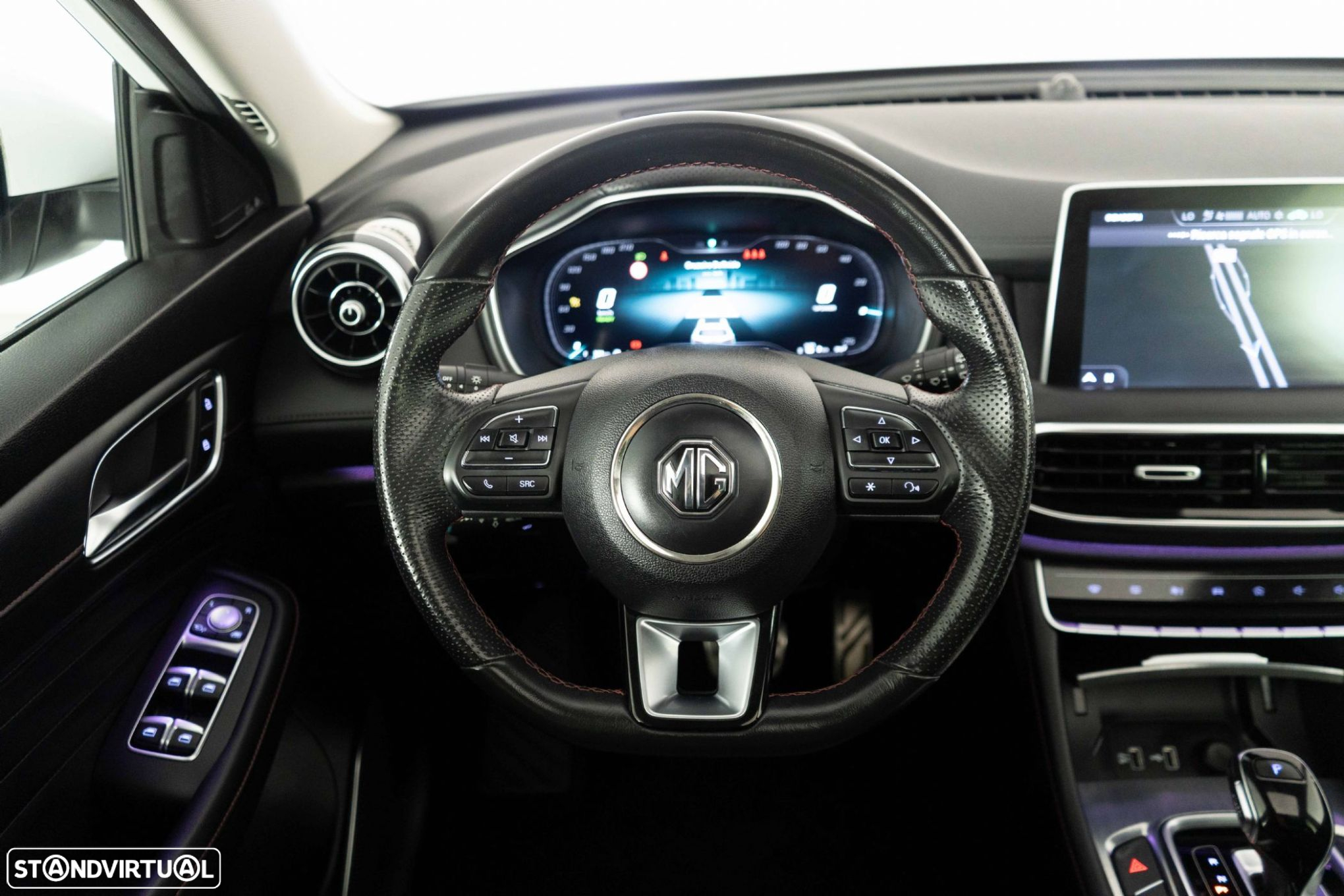 MG EHS 1.5 T-GDI Plug-in Hybrid Luxury - 30