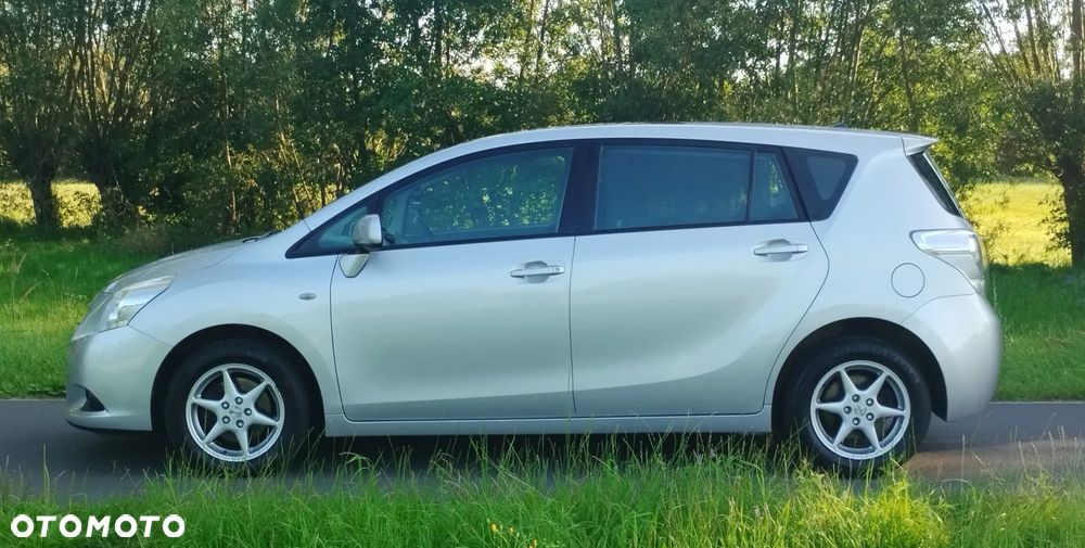 Toyota Verso 1.8 Sol plus 7os - 9
