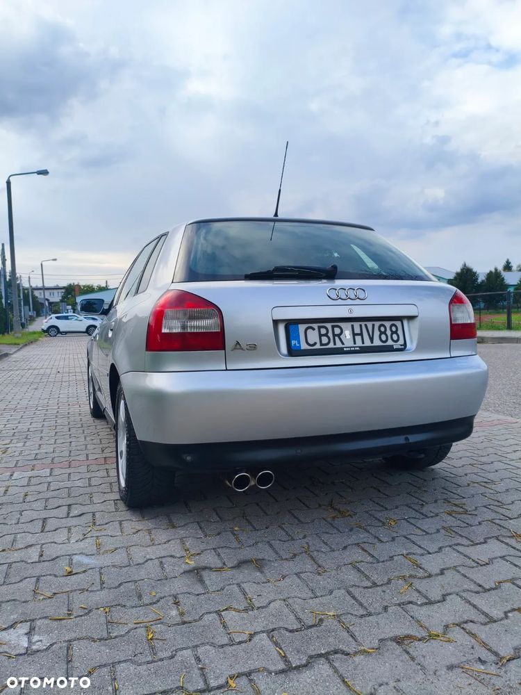 Audi A3 Sportback 1.6 Attraction - 3