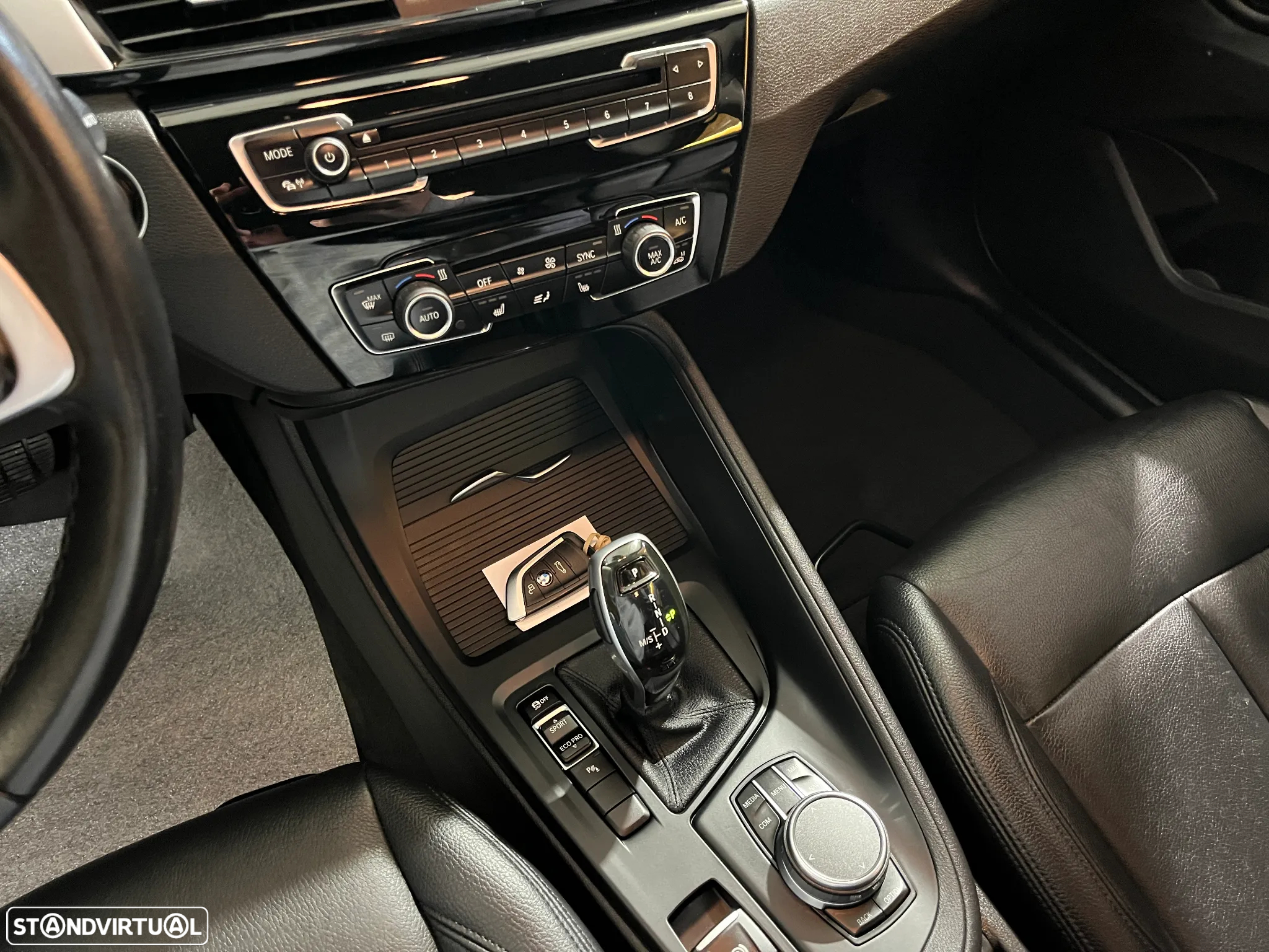 BMW X1 16 d sDrive Auto - 13