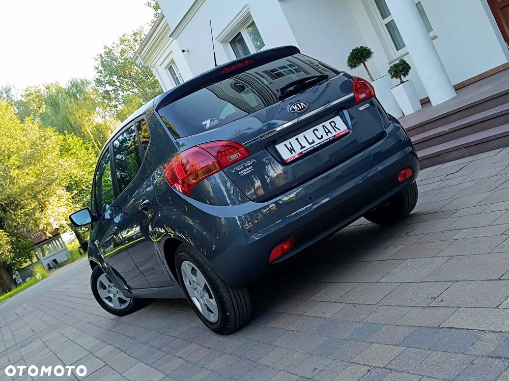 Kia Venga 1.4 CVVT Dream Team Edition - 8