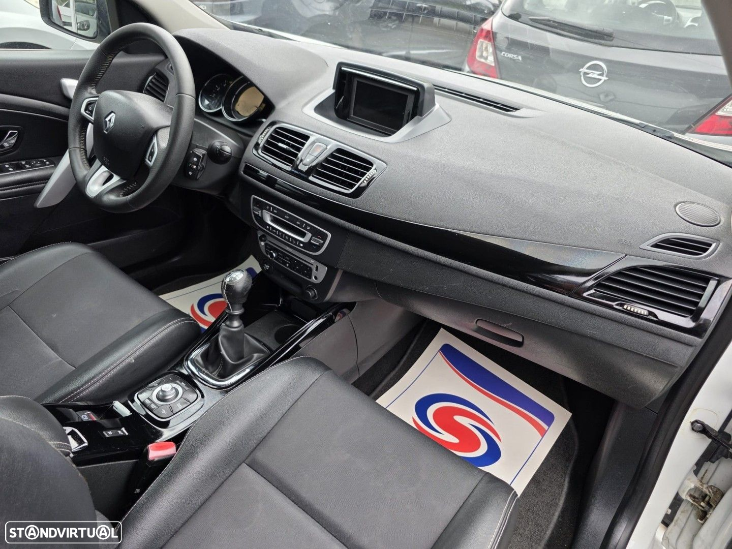 Renault Mégane 1.5 dCi Bose Edition SS - 6
