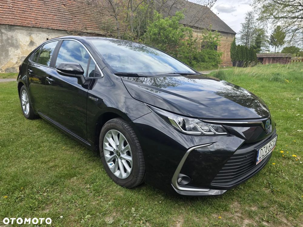 Toyota Corolla 1.8 Hybrid Comfort - 1