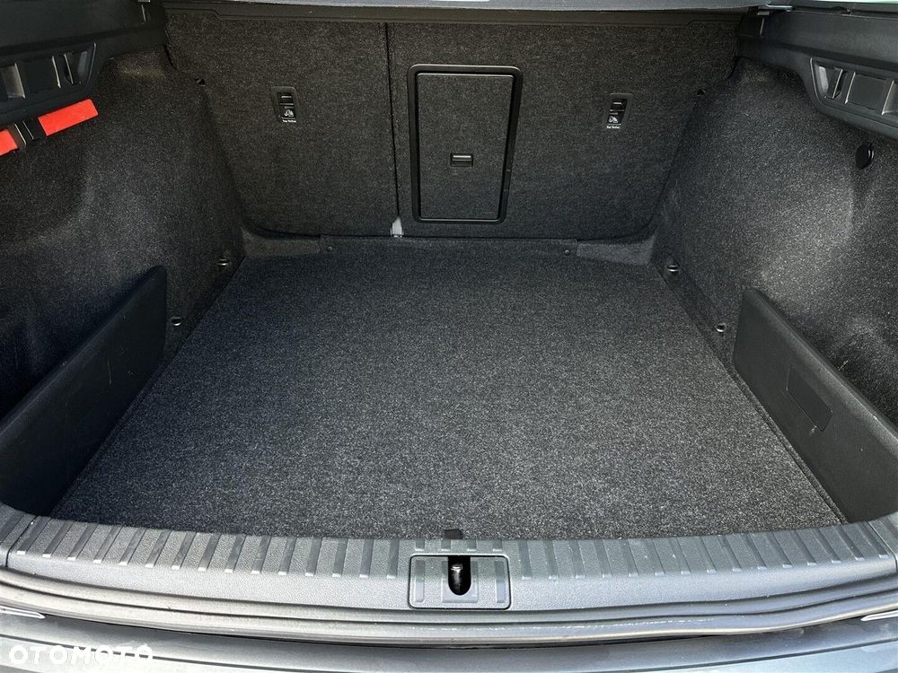 Skoda Octavia 2.0 TDI RS DSG - 11