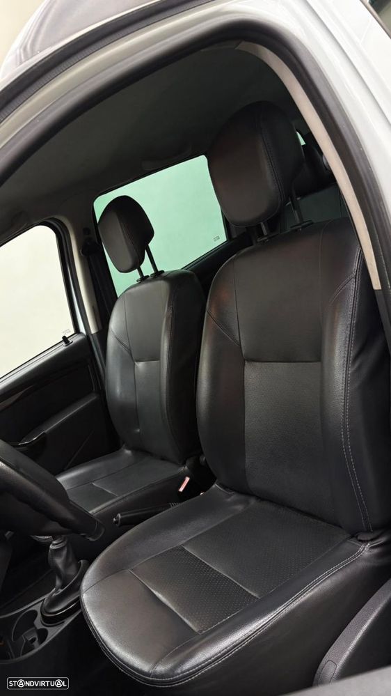 Dacia Duster 1.5 dCi SL Delsey - 12