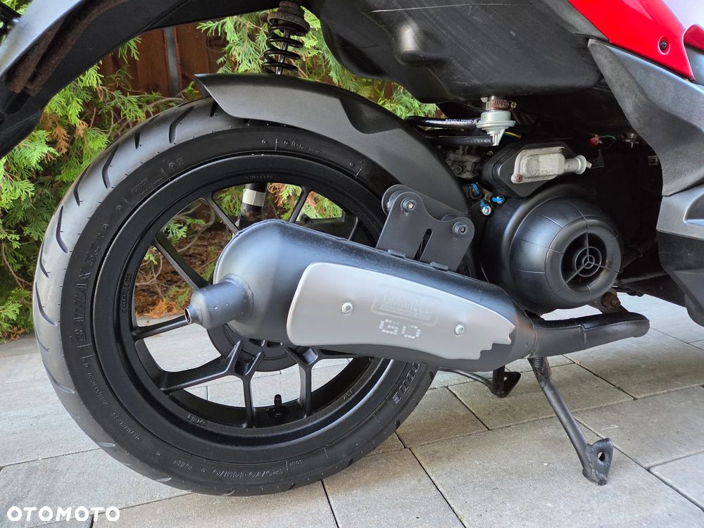 Derbi Variant - 17