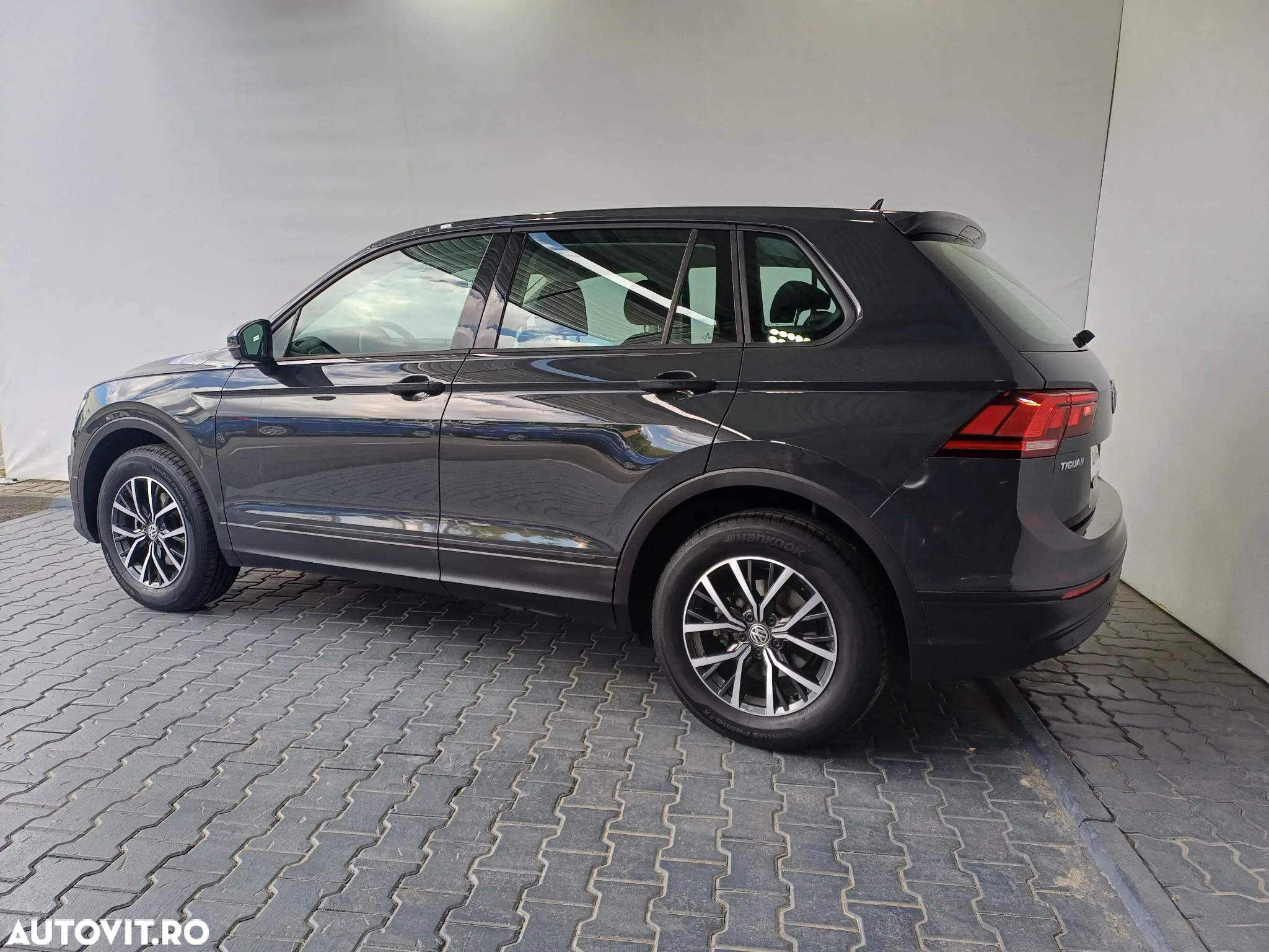 Volkswagen Tiguan 2.0 TDI 4Mot Trendline - 3