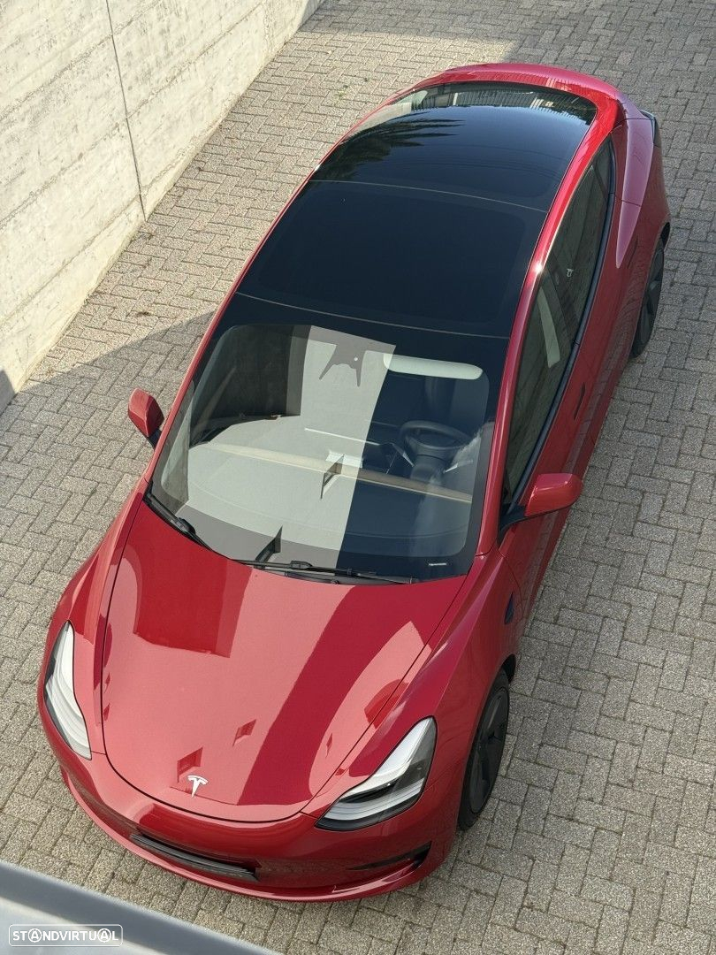 Tesla Model 3 - 10