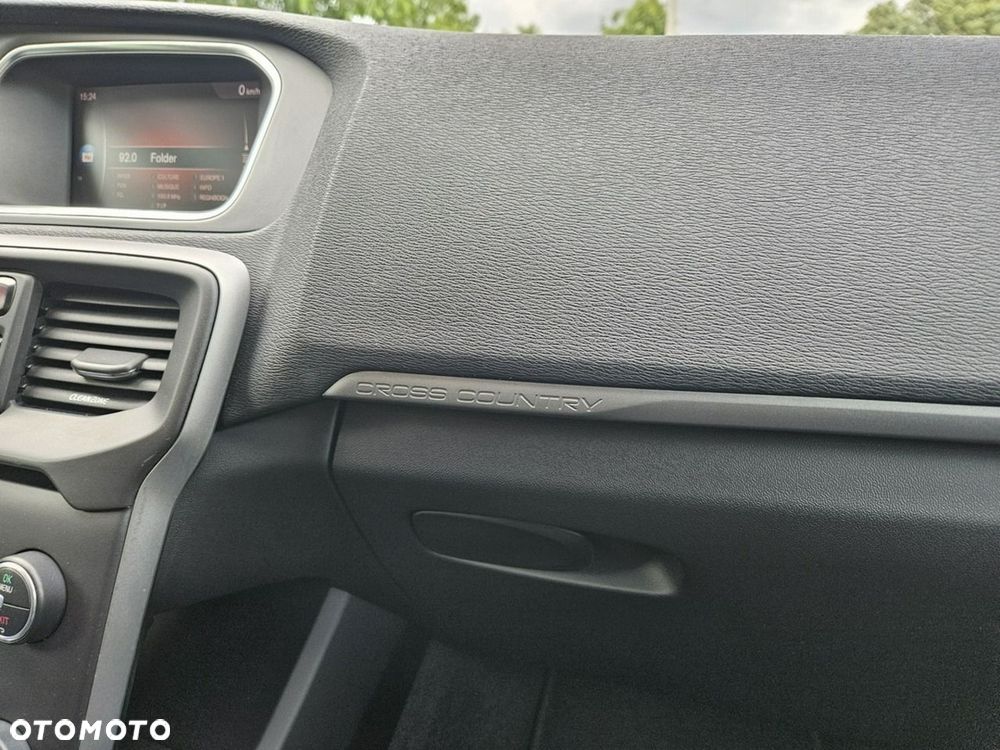 Volvo V40 D2 Geartronic Momentum - 25