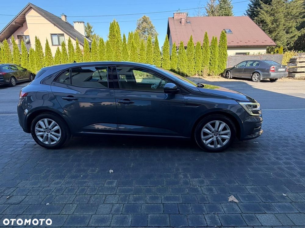 Renault Megane - 5
