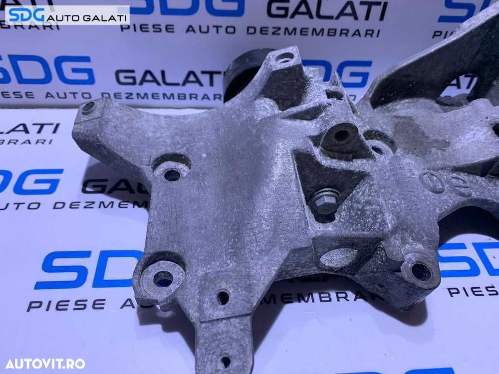 Suport Accesorii Motor Alternator Pompa Seat Ibiza 1.6 TDI CAYB CAYC CLNA CFWA 2012 - 2015 Cod 03L903143Q 03L903139Q - 3