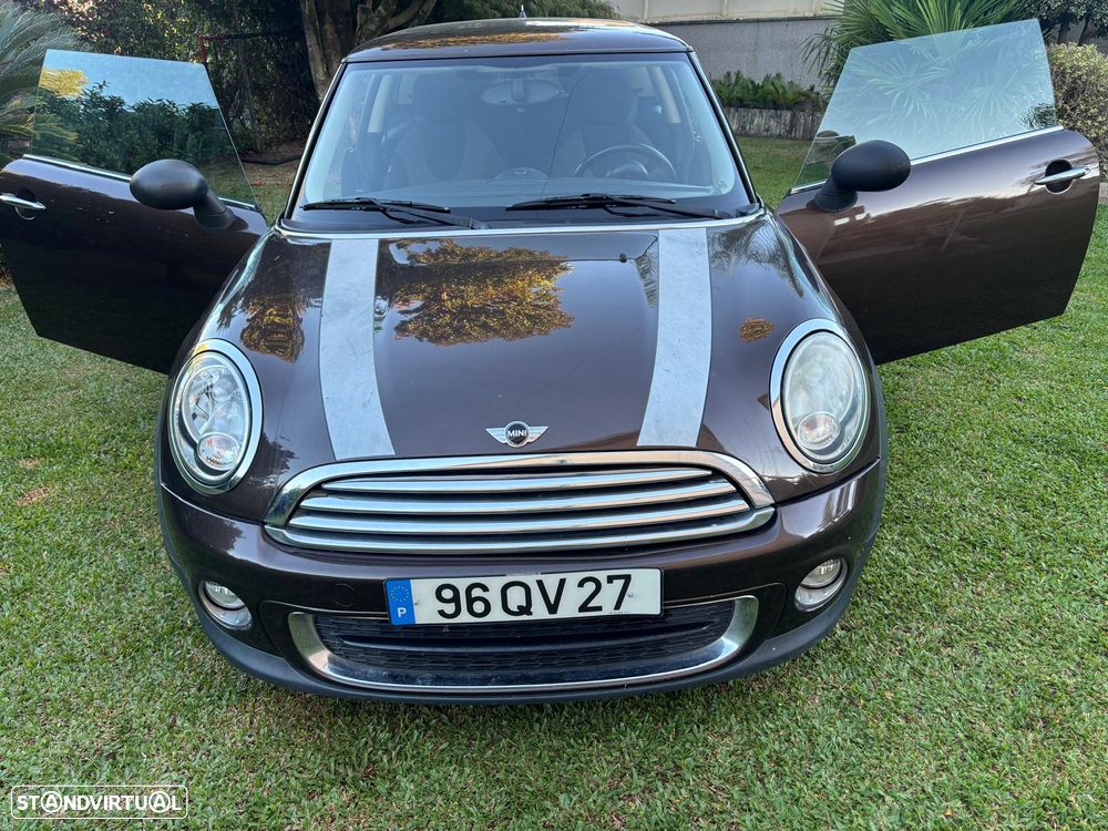MINI 3 Portas - 13