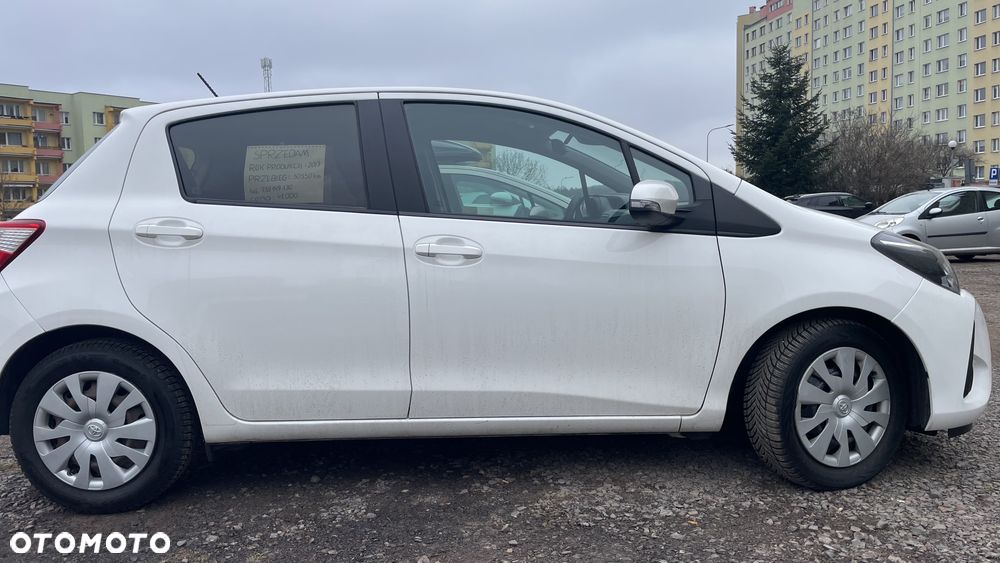 Toyota Yaris 1.0 Active EU6 - 3
