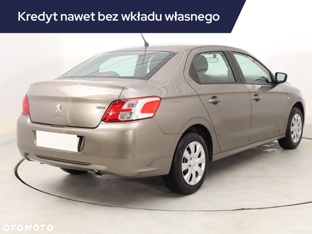 Peugeot 301 - 7