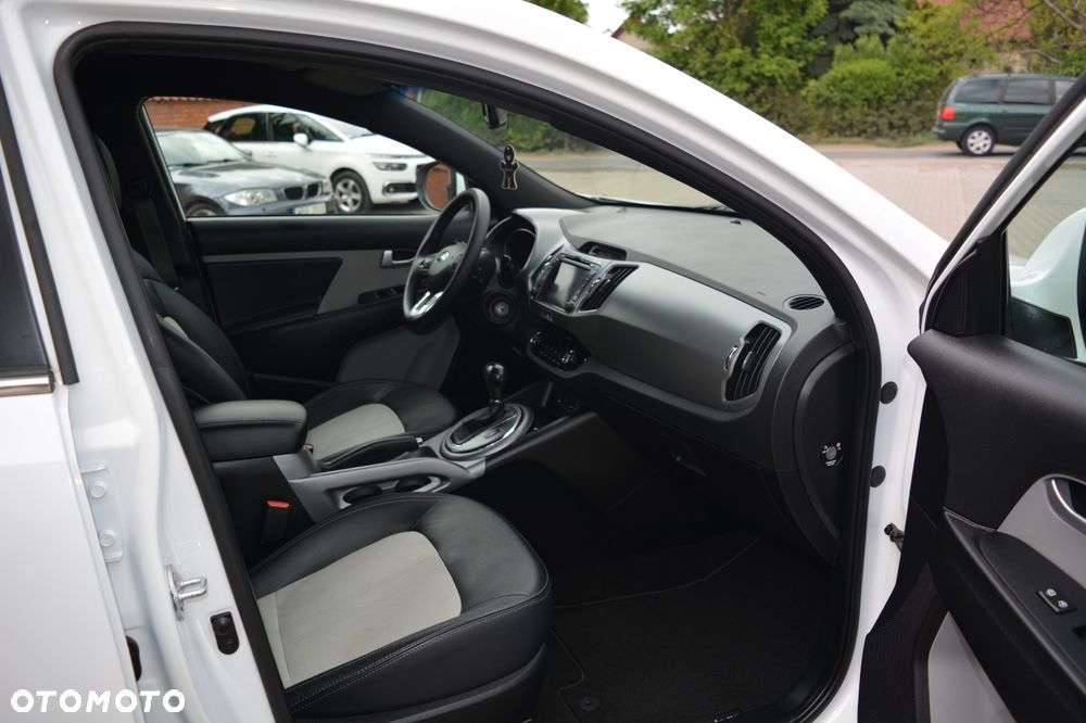 Kia Sportage 2,0 CRDI AWD Spirit - 23