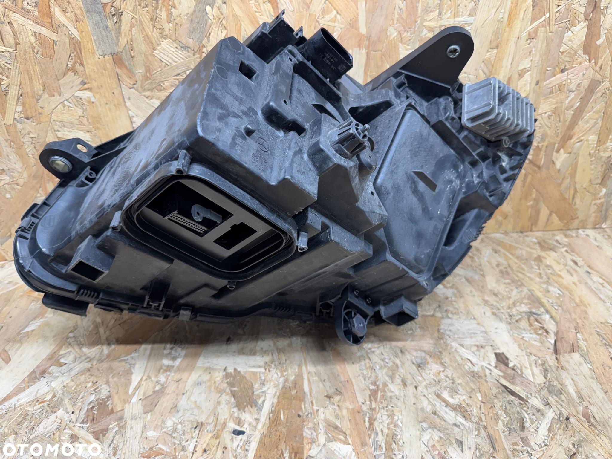 Maska lampa zderzak pas przedni przód Mercedes c klasa 205 avangarde USA - 17