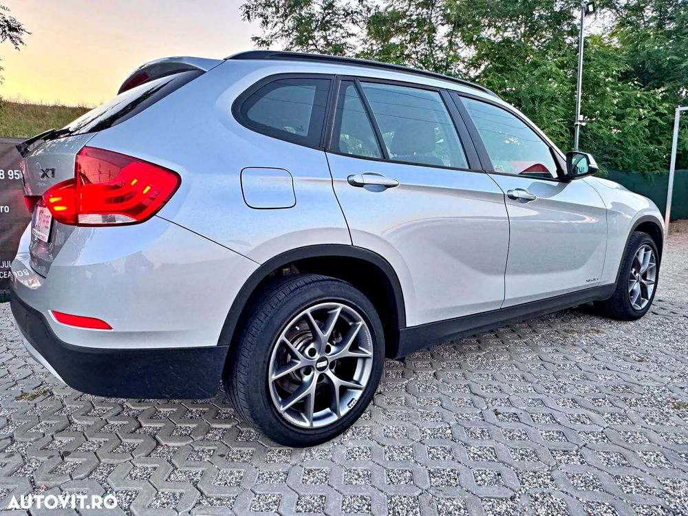 BMW X1 xDrive18d xLine - 10