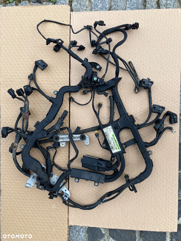 Wiązka elektryczna silnika Mercedes 550 V8 273 A2730107200
