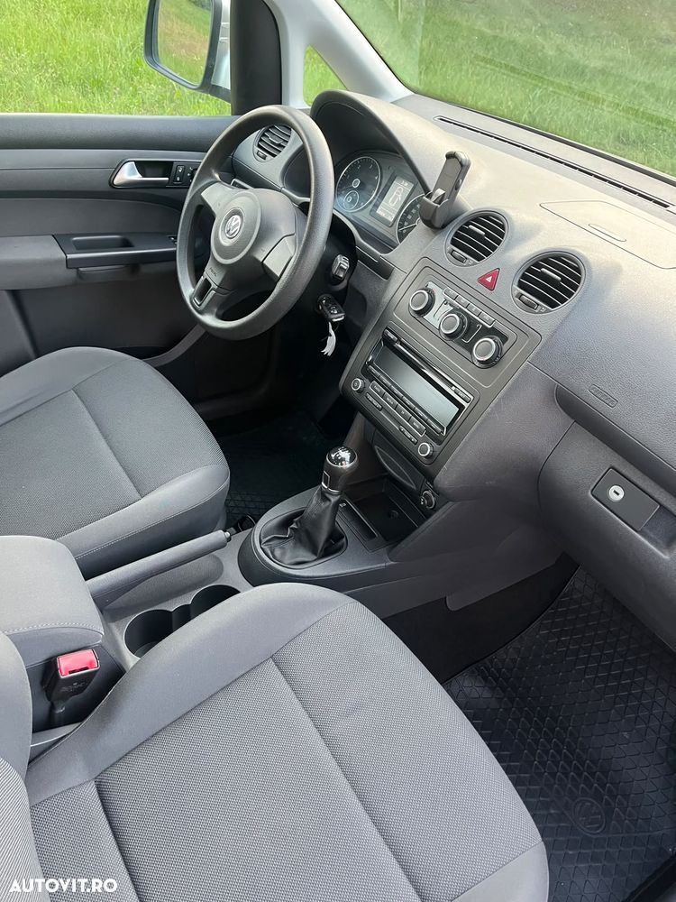 Volkswagen Caddy 2.0 TDI Comfortline - 7