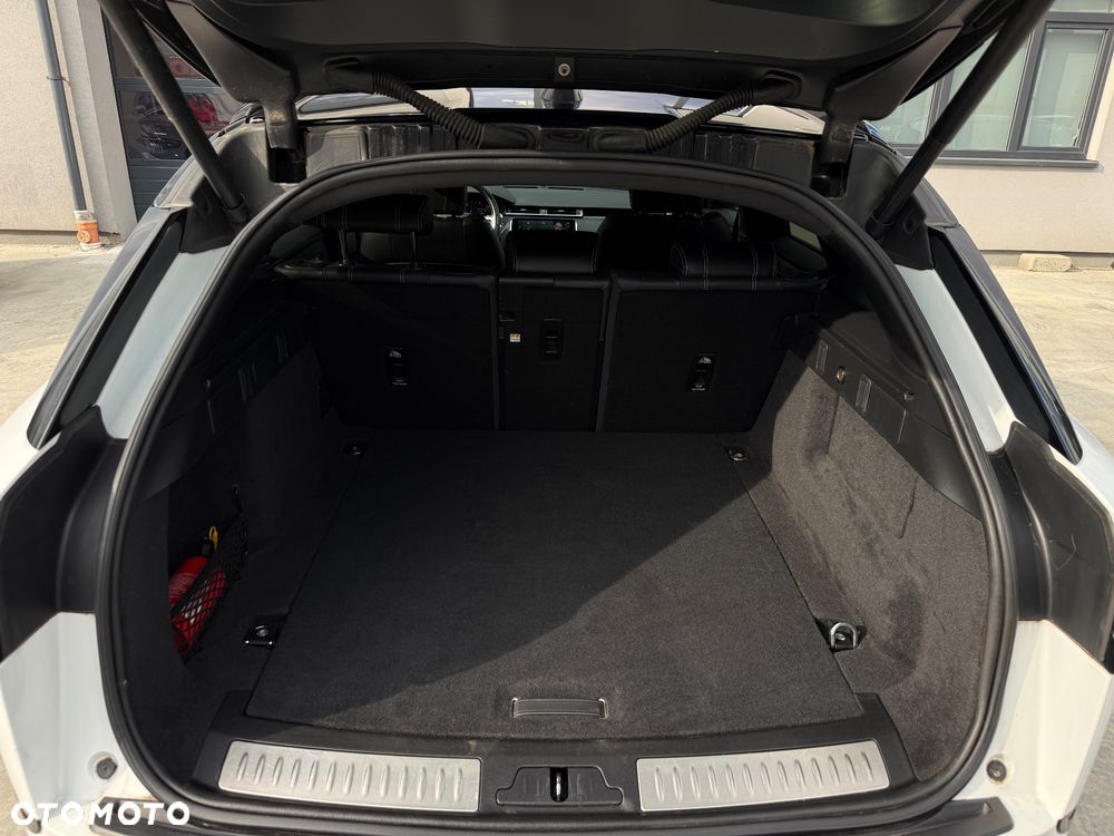 Land Rover Range Rover Velar 2.0 D200 mHEV R-Dynamic S - 37