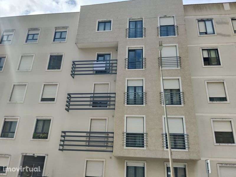 Apartamento T2 Vialonga - Grande imagem: 2/12