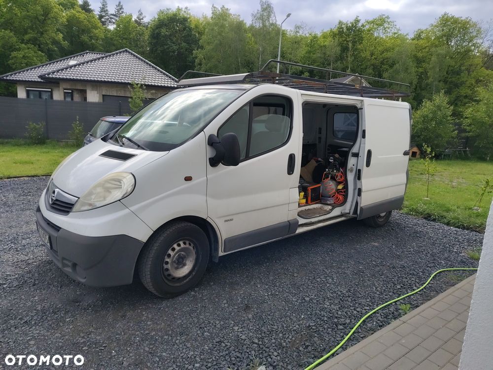 Opel Vivaro - 3