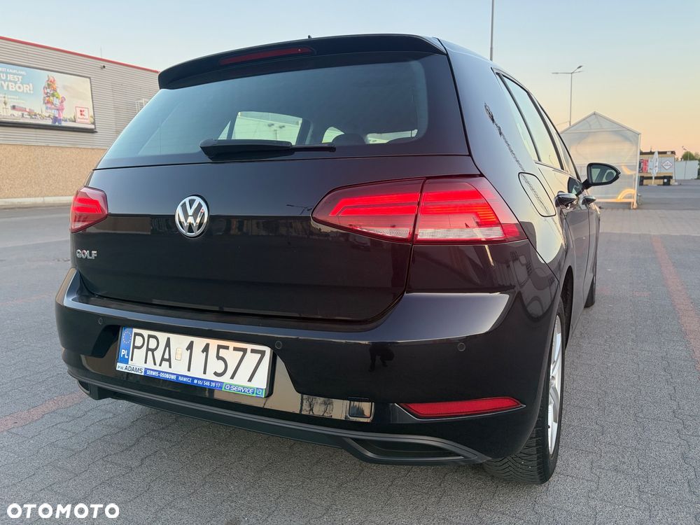Volkswagen Golf 1.6 TDI (BlueMotion Technology) Trendline - 24