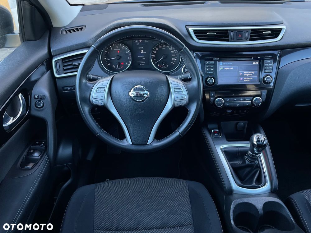 Nissan Qashqai 1.2 DIG-T N-Connecta EU6 - 6