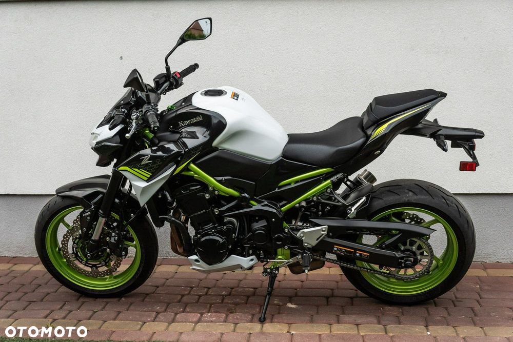 Kawasaki Z - 6
