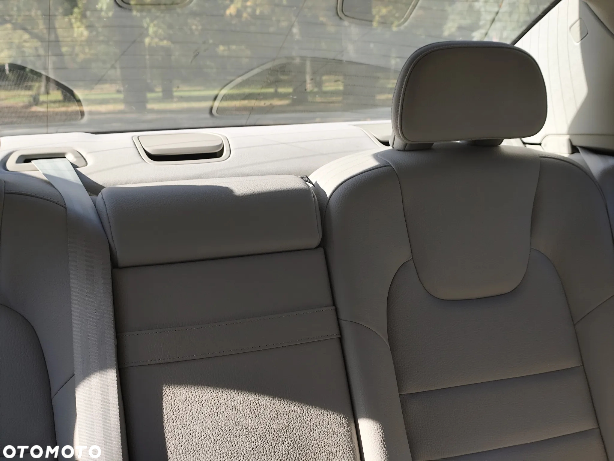 Volvo S60 T5 Momentum Pro - 17