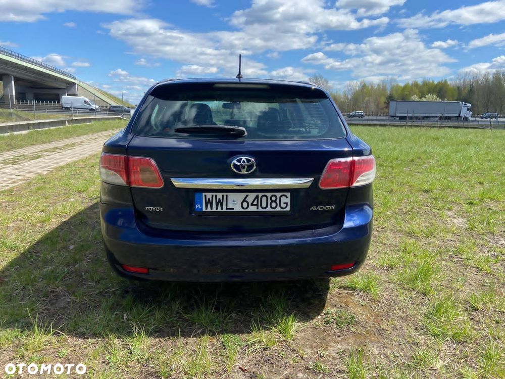 Toyota Avensis 2.0 D-4D Sol - 5