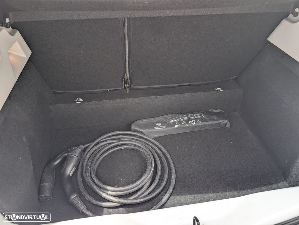 Renault Zoe (c/ Bateria) Limited 50 - 15
