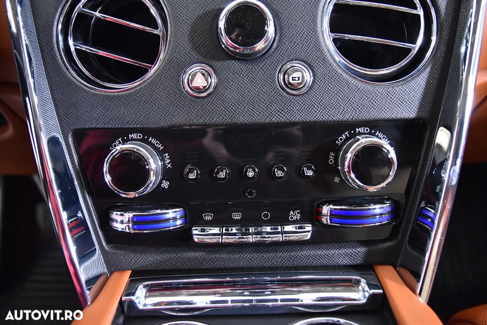 Rolls-Royce Cullinan - 18