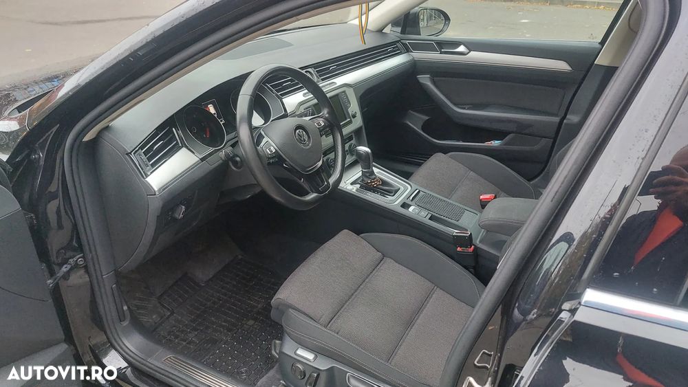 Volkswagen Passat - 5