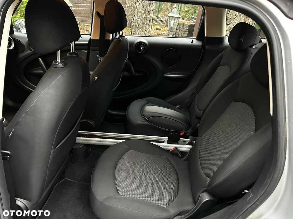 MINI Countryman One D - 14