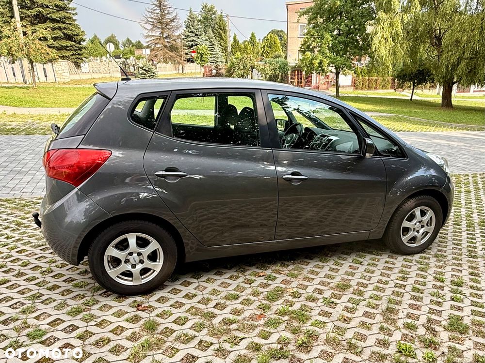 Kia Venga 1.4 S - 8