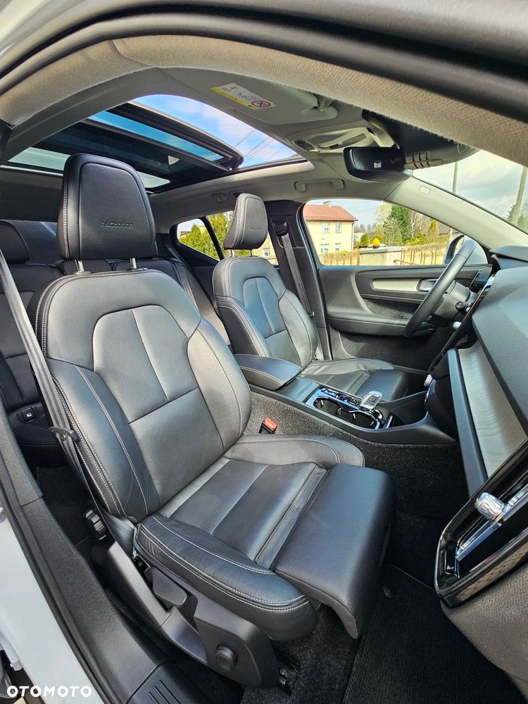 Volvo XC 40 T4 Geartronic Inscription - 25