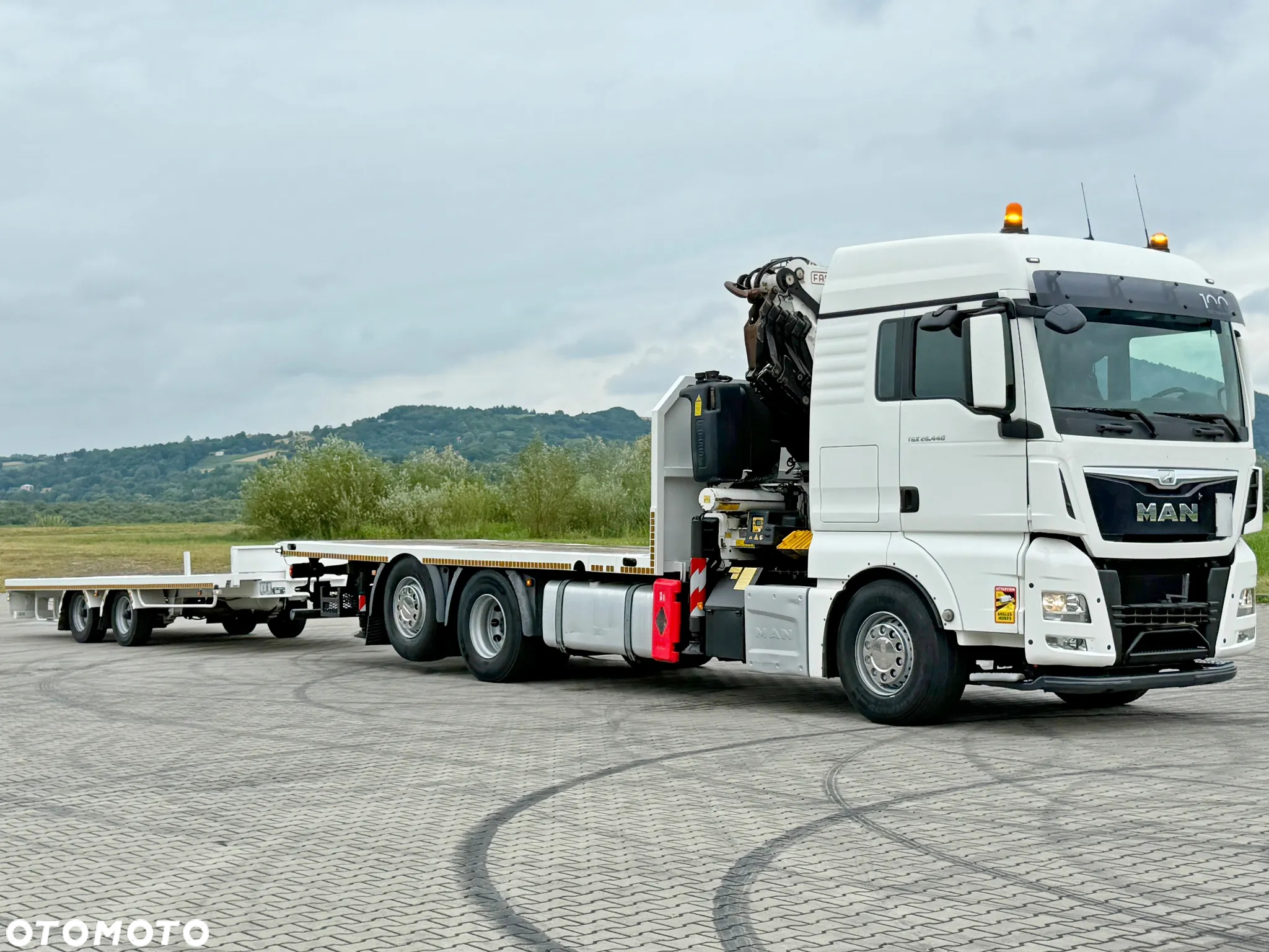 MAN TGX 26.440 * FASSI F455A.2.26E + PILOT + PRZYCZEPA * STAN BDB - 4