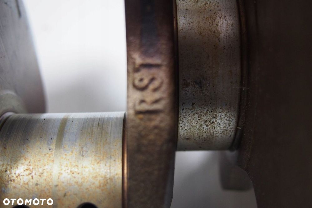 WAŁ KORBOWY VW TOUAREG I Q7 4.2 AXQ - 11