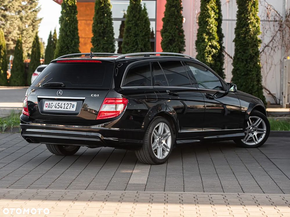 Mercedes-Benz Klasa C 180 CGI Automatik BlueEFFICIENCY - 13