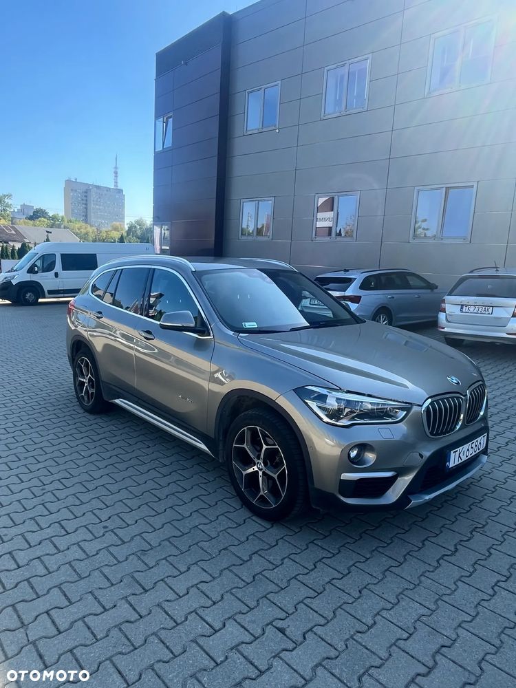 BMW X1 xDrive20i xLine - 3