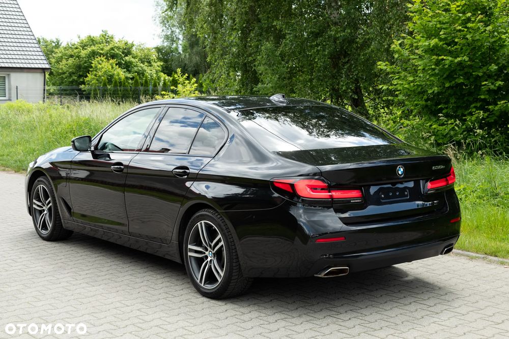 BMW Seria 5 530e - 7